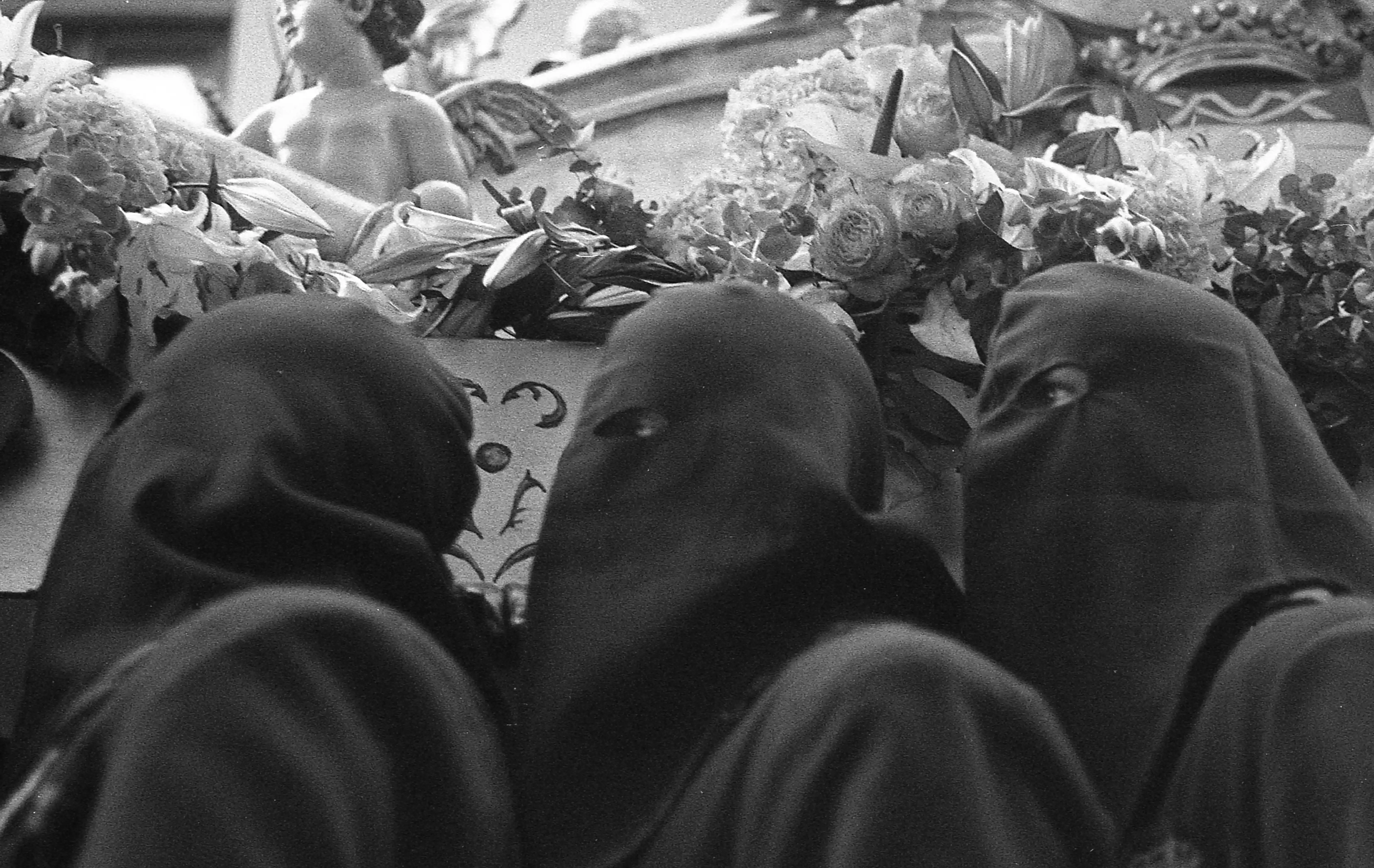 Fotografía blanco y negro Semana Santa León 